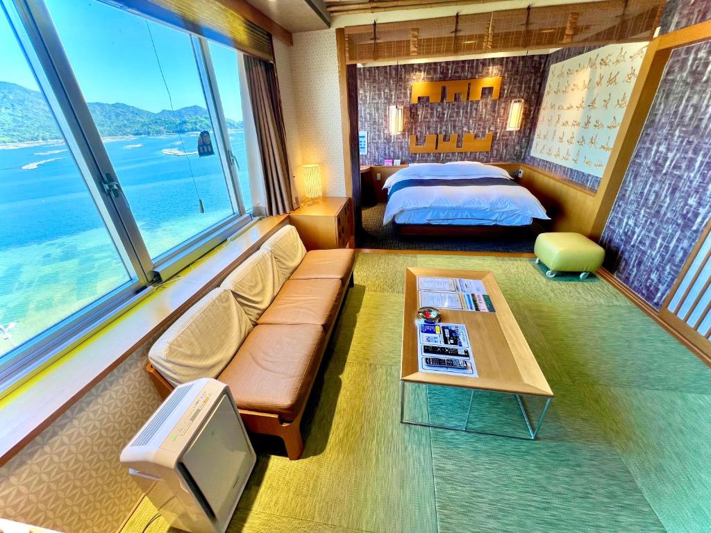 Hiroshima Peace Memorial Park Hotel