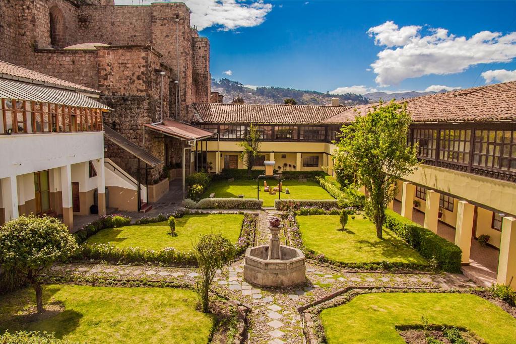 Hotel Monasterio